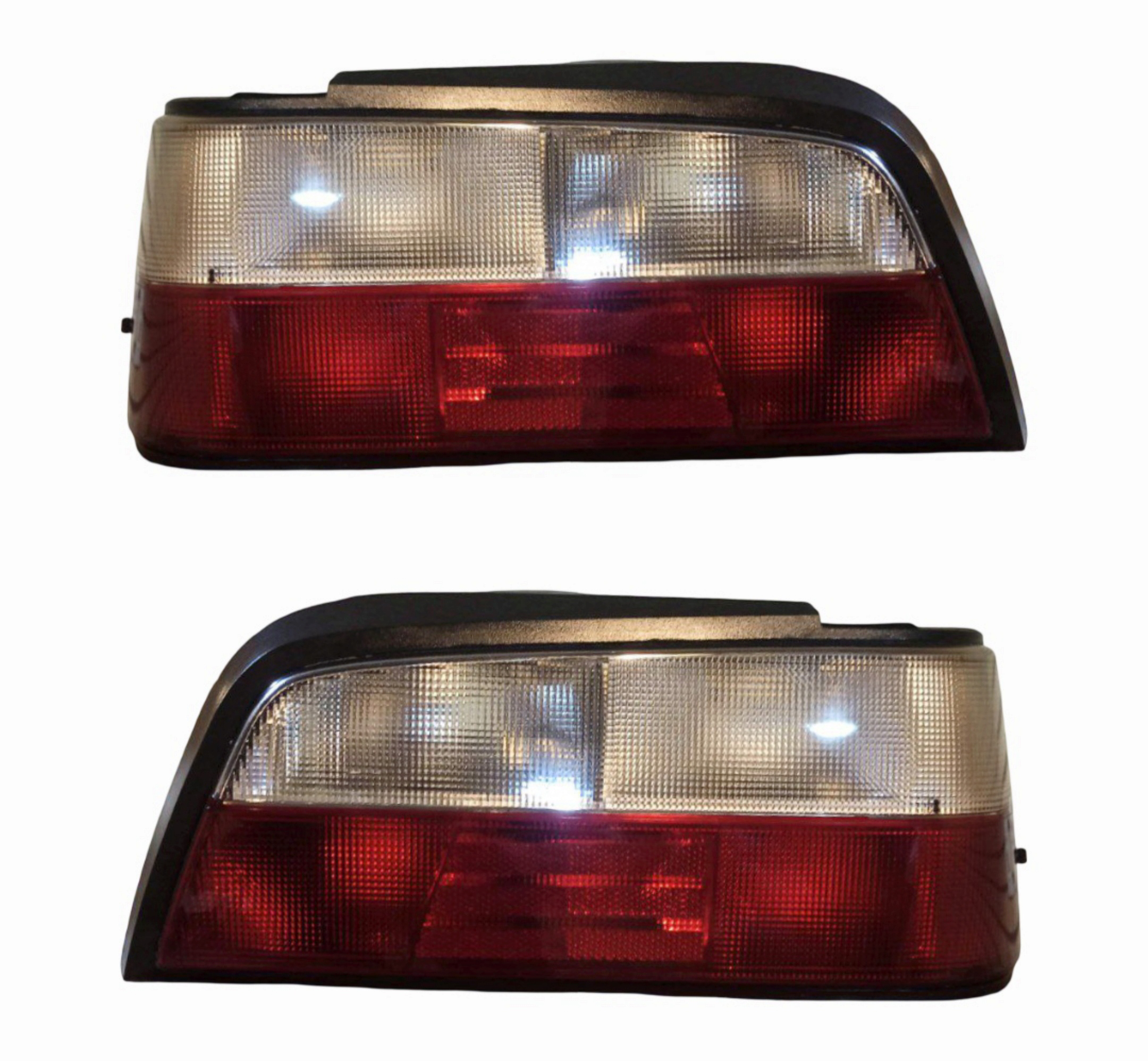 خطر عقب جفت پارس سفید مدرن (چپ راست)